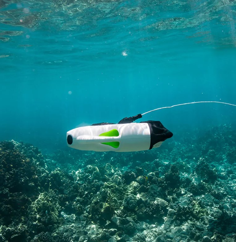 كامورو ميني بروفيشنال 4K كامير - مراجعة Underwater Camera وسعره